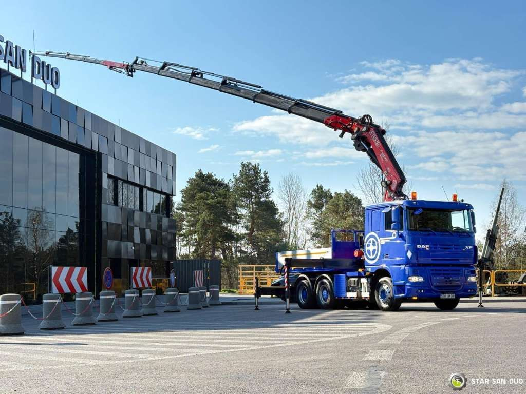 DAF XF 105.510 6x4 FASSI 450 FLY JIB Winch 5th - Tracteur routier: photos 2 DAF XF 105.510 6x4 FASSI 450 FLY JIB Winch 5th - Tracteur routier: photos 2