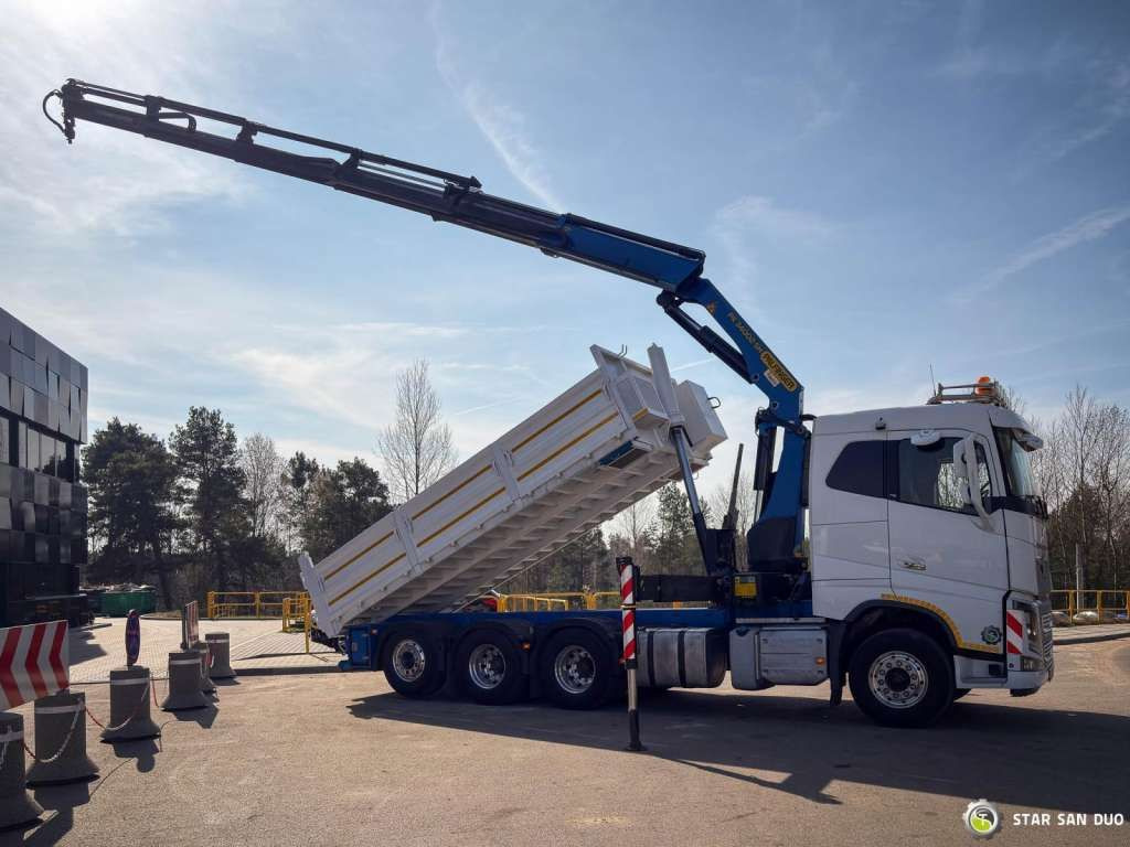 Volvo FH 16.550 8x4 Palfinger PK 34002-SH Crane Kippe - Camion grue: photos 2 Volvo FH 16.550 8x4 Palfinger PK 34002-SH Crane Kippe - Camion grue: photos 2
