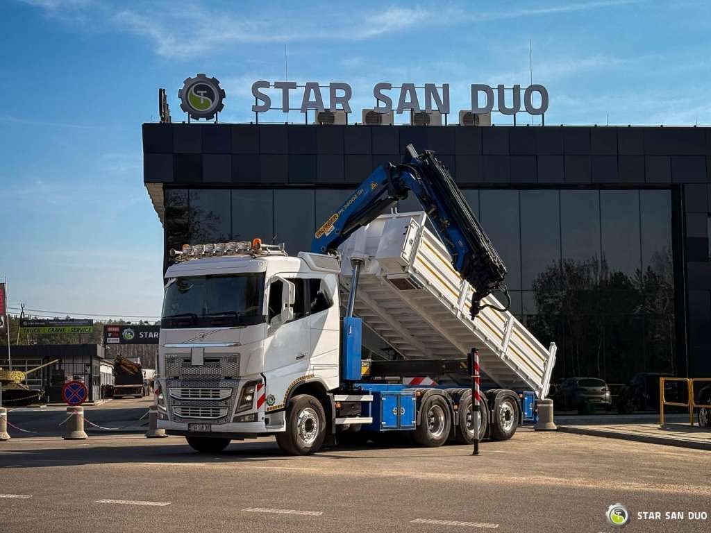 Volvo FH 16.550 8x4 Palfinger PK 34002-SH Crane Kippe - Camion grue: photos 4 Volvo FH 16.550 8x4 Palfinger PK 34002-SH Crane Kippe - Camion grue: photos 4