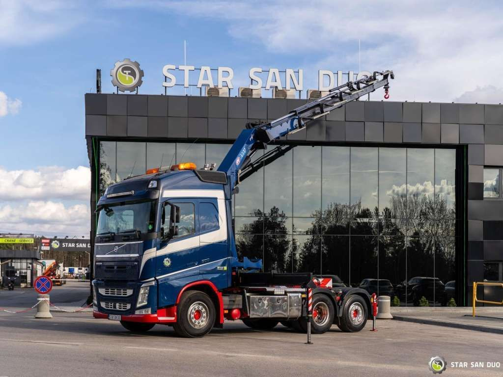 Volvo FH 500 6x2 HMF 3220-K5 HDS Crane Euro 6 - Camion grue: photos 4 Volvo FH 500 6x2 HMF 3220-K5 HDS Crane Euro 6 - Camion grue: photos 4