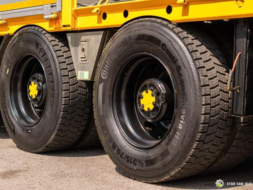 Camion grue Volvo  FH 540 8x4 HMF 6020 Fly Jib Winch: photos 21