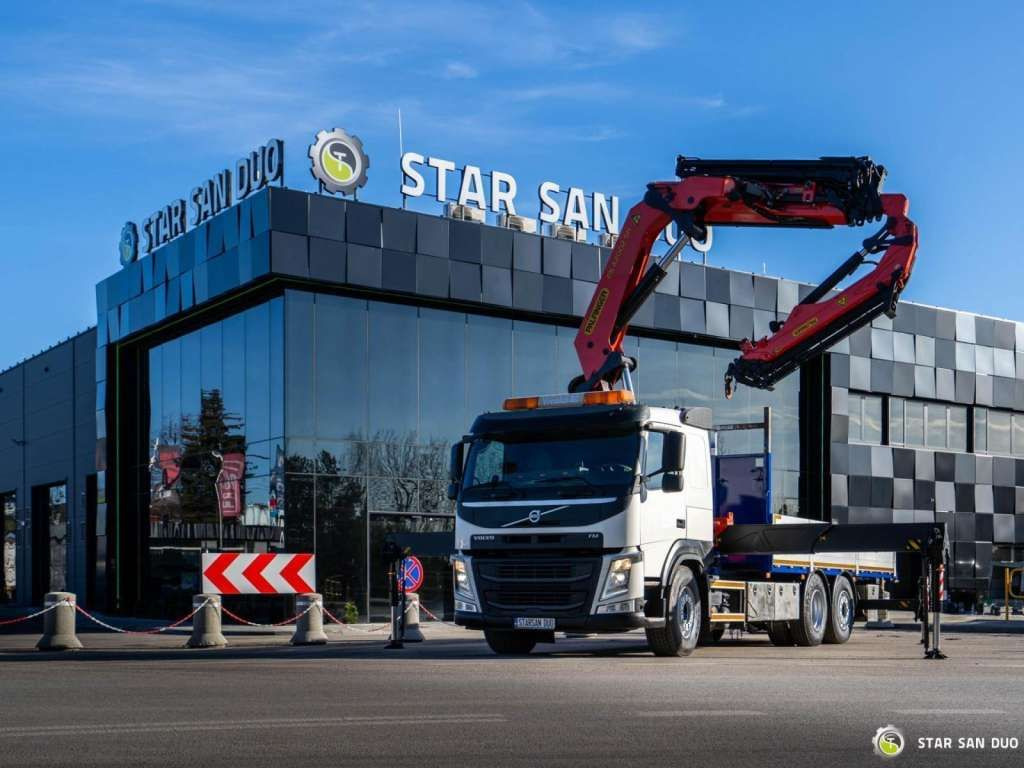 Volvo FM 460 6x2 PALFINGER PK 42002 FLY JIB Crane Eu - Camion grue: photos 2 Volvo FM 460 6x2 PALFINGER PK 42002 FLY JIB Crane Eu - Camion grue: photos 2