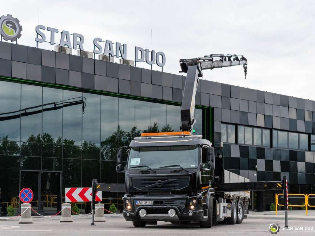 Volvo FMX 370 6x2 PALFINGER PK 22002 EH Crane Kran - Camion grue: photos 5 Volvo FMX 370 6x2 PALFINGER PK 22002 EH Crane Kran - Camion grue: photos 5