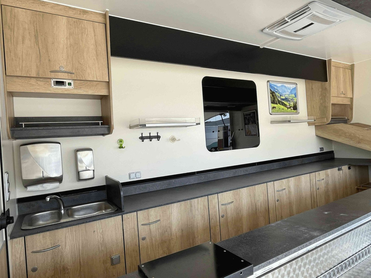 Fiat Ducato - Camion magasin: photos 5 Fiat Ducato - Camion magasin: photos 5