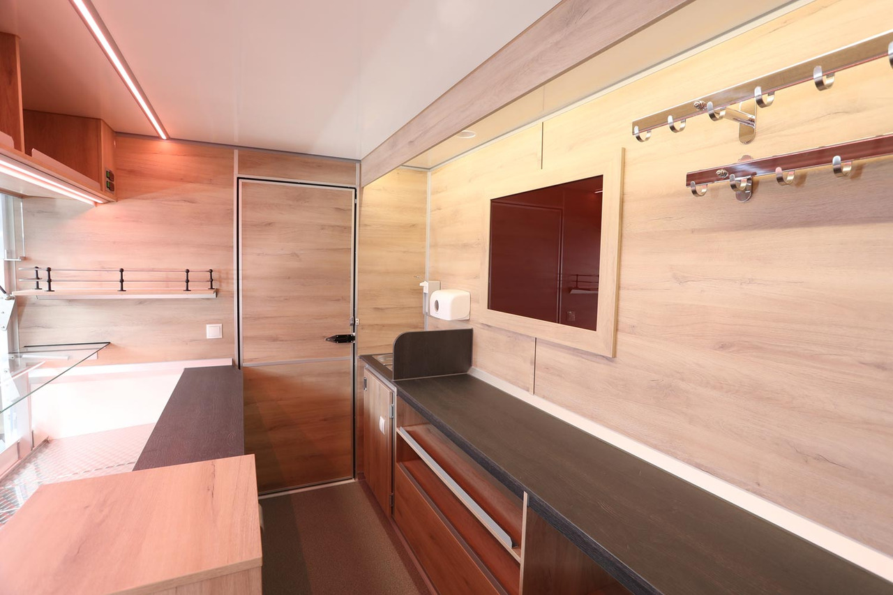 Mobil BORCO HÖHNS - Camion magasin: photos 5 Mobil BORCO HÖHNS - Camion magasin: photos 5