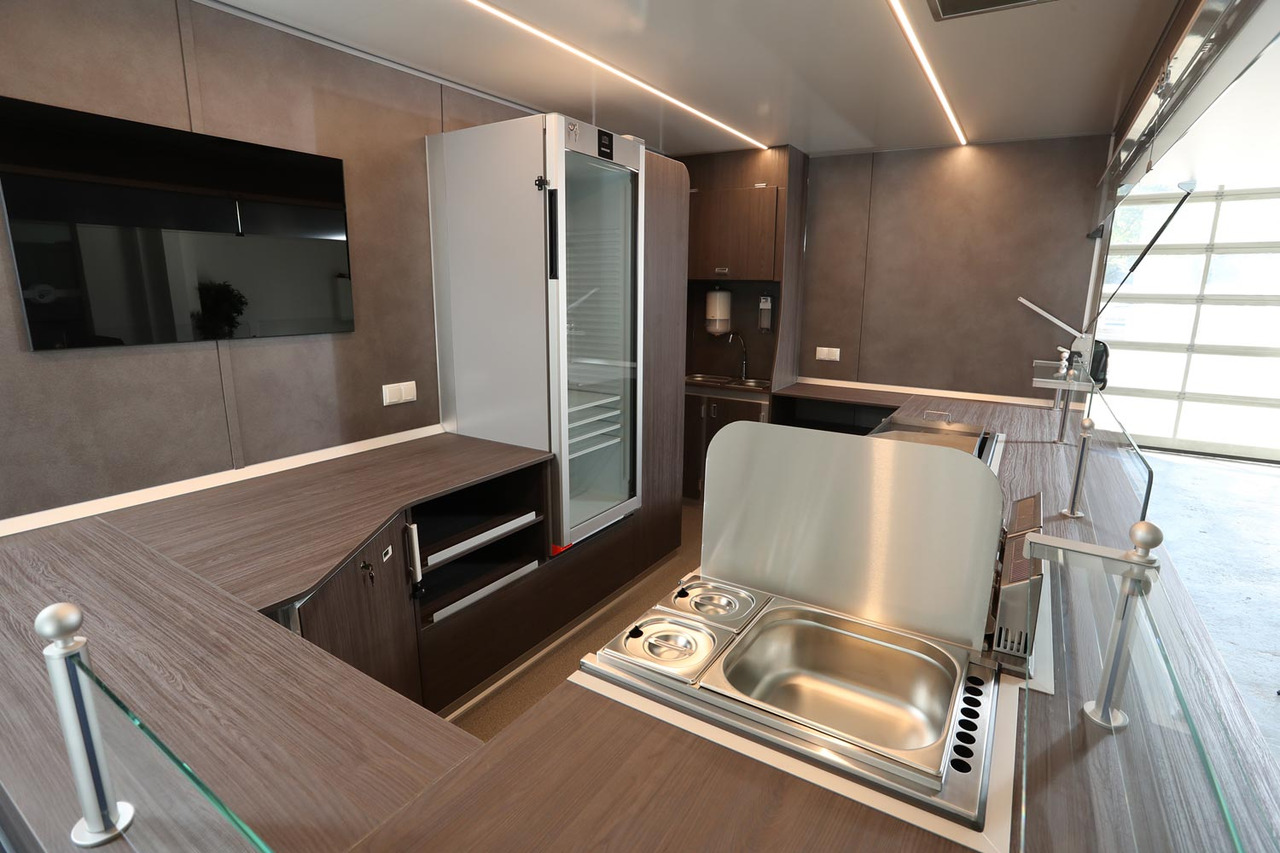 Mobil BORCO HÖHNS - Camion magasin: photos 3 Mobil BORCO HÖHNS - Camion magasin: photos 3