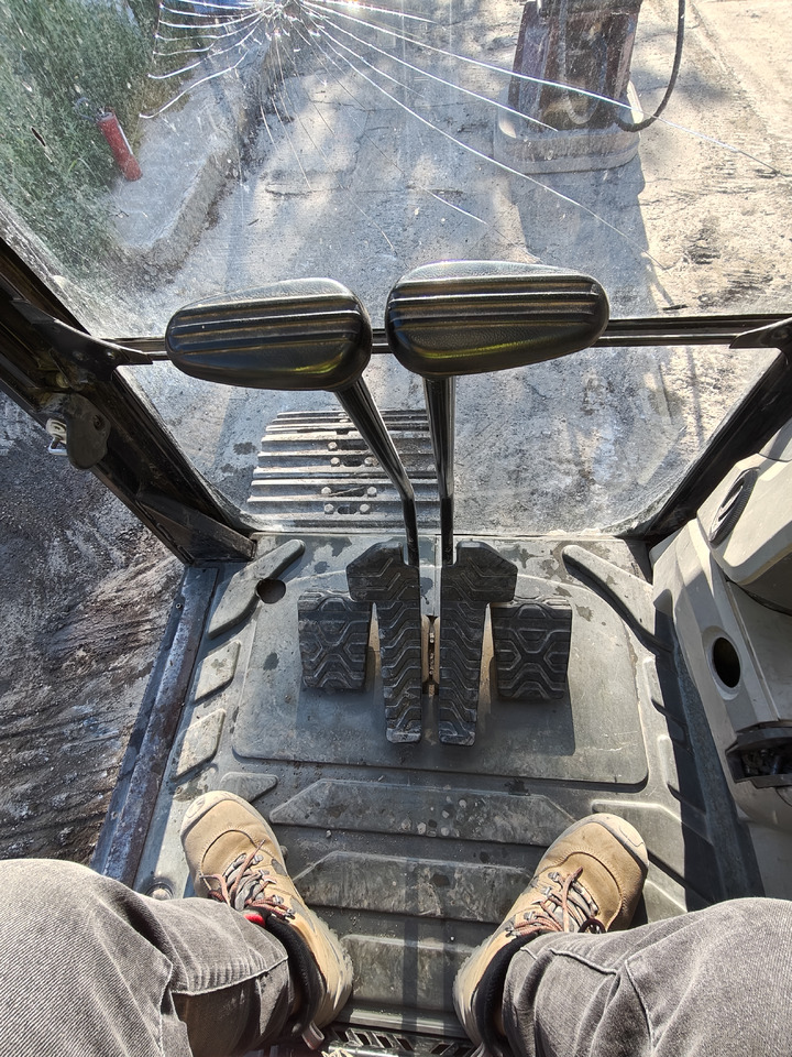 Pelle CATERPILLAR 320 EL: photos 17 Pelle CATERPILLAR 320 EL: photos 17