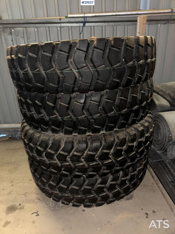 4 stk dekk til hjullaster eller veghøvel - Pneu pour Engins de chantier: photos 3 4 stk dekk til hjullaster eller veghøvel - Pneu pour Engins de chantier: photos 3