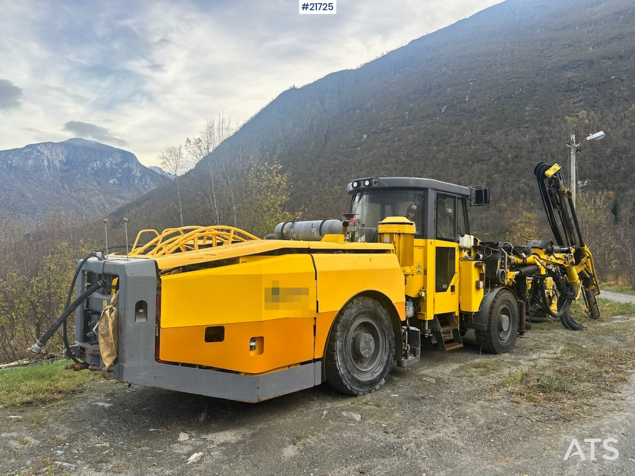 Atlas Copco 2015 Atlas Copco Boomer MC2 Tunnelborerigg. - Autre matériel: photos 3 Atlas Copco 2015 Atlas Copco Boomer MC2 Tunnelborerigg. - Autre matériel: photos 3