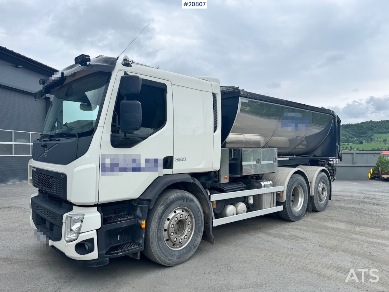 Volvo FE320 - Camion, Travaux routiers: photos 3 Volvo FE320 - Camion, Travaux routiers: photos 3