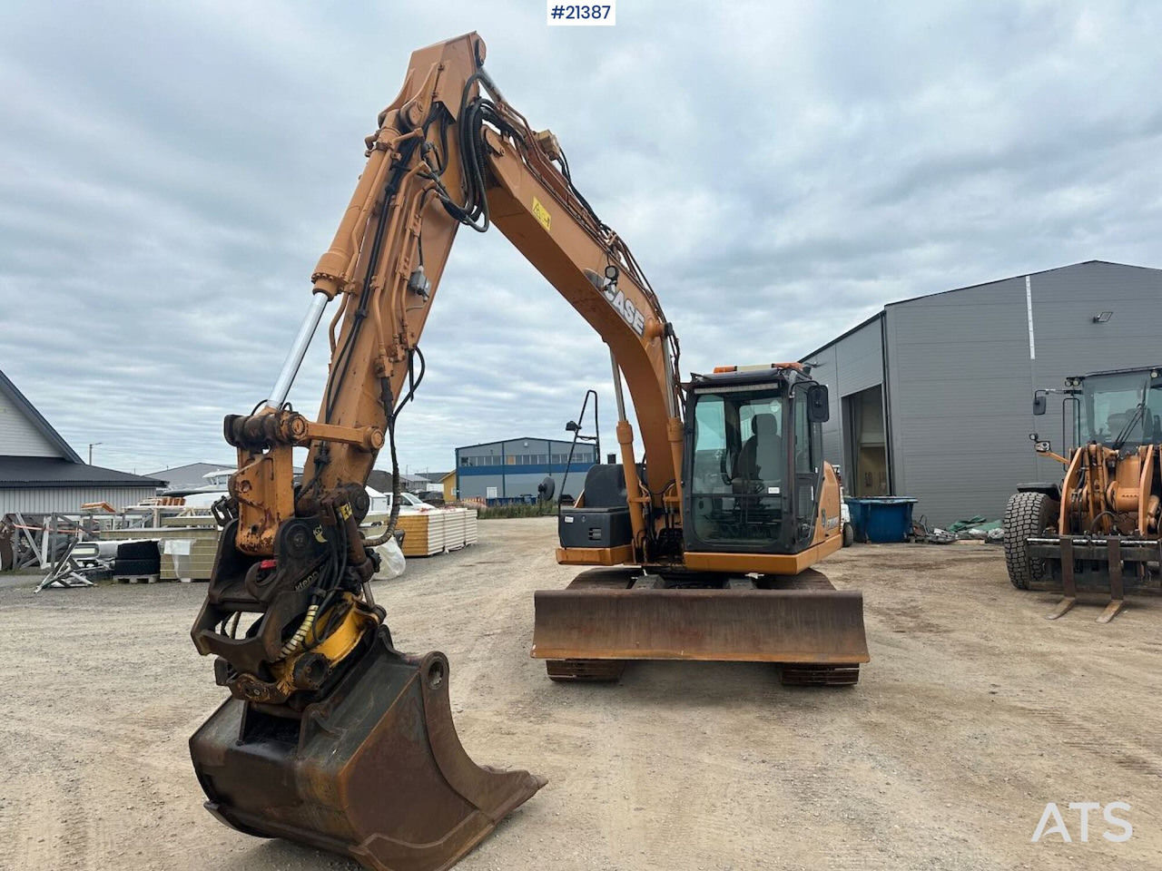 Case 2011 Case CX130B gravemaskin m/ rototilt og to skuffer. SE VIDEO. - Pelle: photos 3 Case 2011 Case CX130B gravemaskin m/ rototilt og to skuffer. SE VIDEO. - Pelle: photos 3