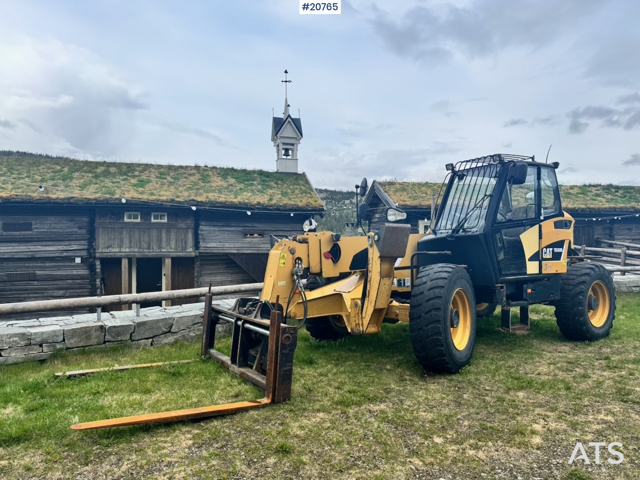 Caterpillar TH360B - Chariot télescopique: photos 1 Caterpillar TH360B - Chariot télescopique: photos 1