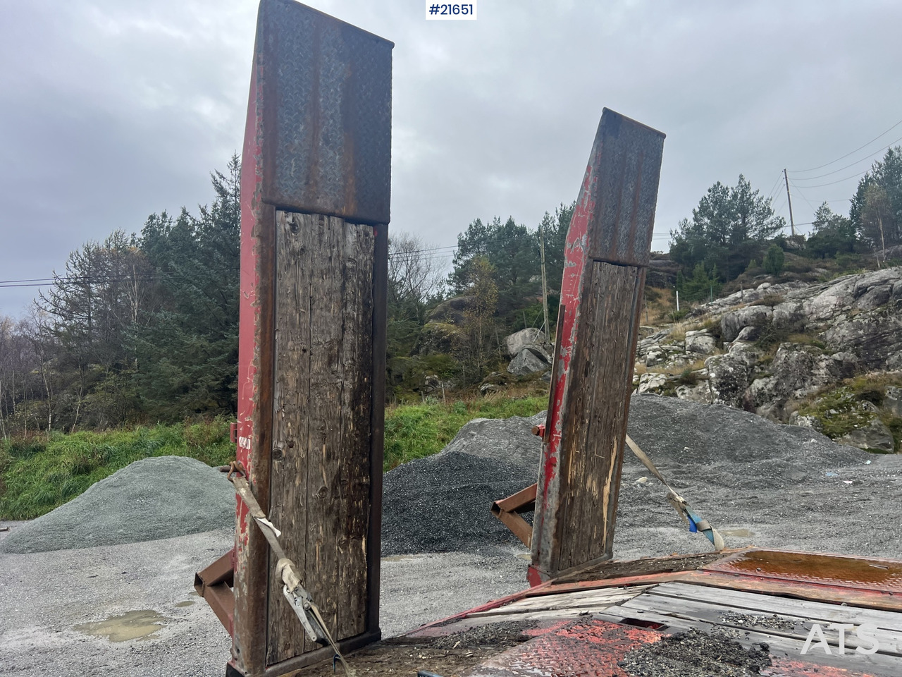 Damm 3 akslet maskinhenger m/ hydrauliske kjørebroer - Remorque porte-voitures: photos 5 Damm 3 akslet maskinhenger m/ hydrauliske kjørebroer - Remorque porte-voitures: photos 5