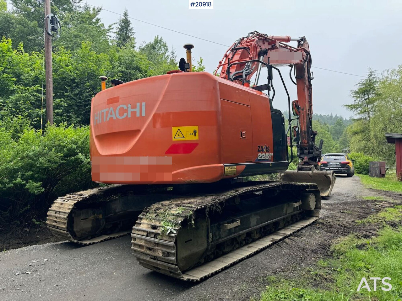 Hitachi ZX225 - Pelle sur chenille: photos 3 Hitachi ZX225 - Pelle sur chenille: photos 3