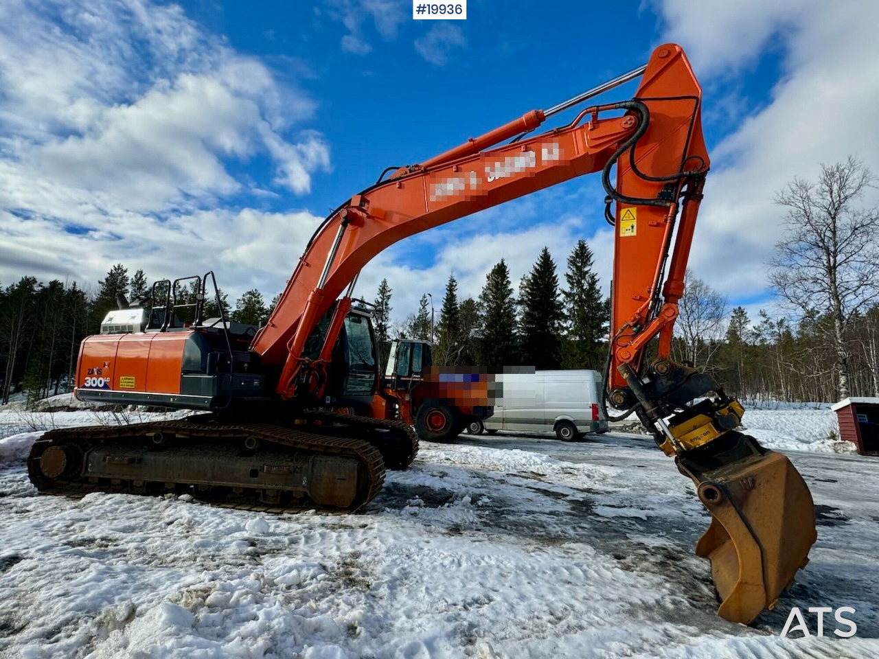 Hitachi ZX300LC-6 - Pelle: photos 5 Hitachi ZX300LC-6 - Pelle: photos 5