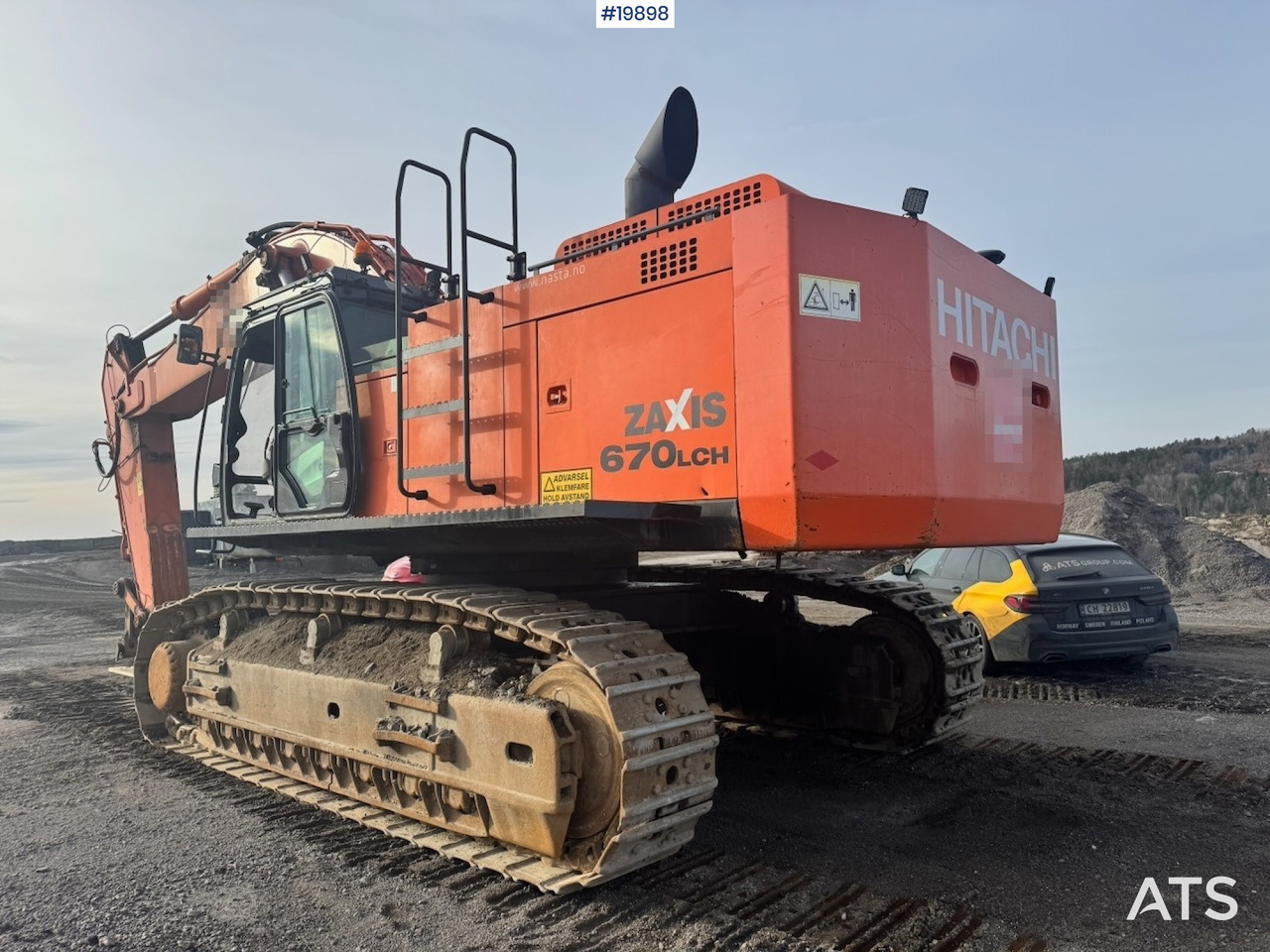 Hitachi ZX670LCH-5 - Pelle: photos 4 Hitachi ZX670LCH-5 - Pelle: photos 4