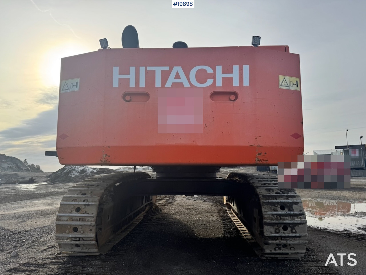 Hitachi ZX670LCH-5 - Pelle: photos 5 Hitachi ZX670LCH-5 - Pelle: photos 5
