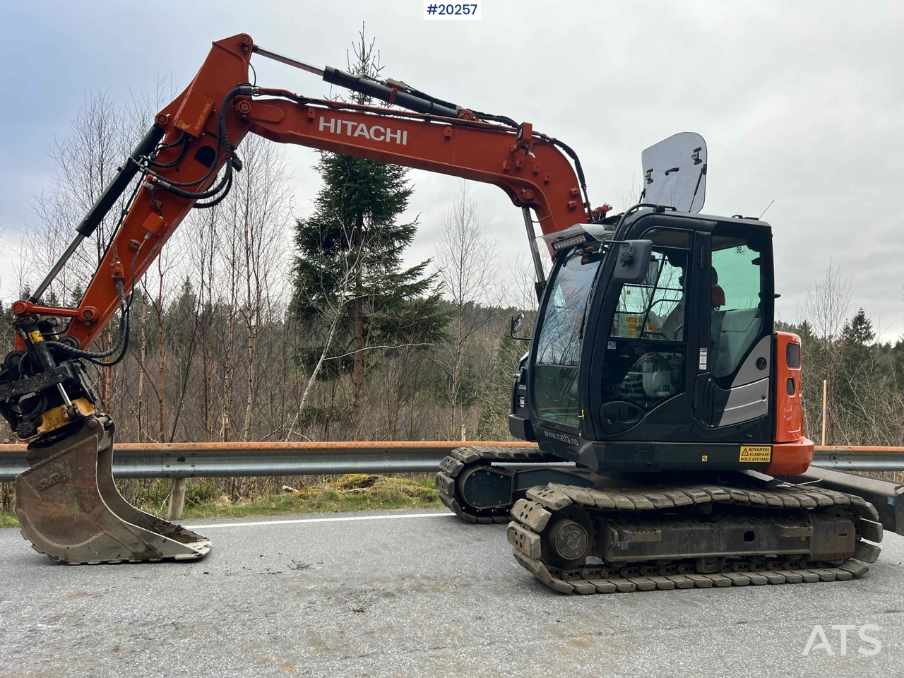 Hitachi ZX85 US-6 - Pelle: photos 3 Hitachi ZX85 US-6 - Pelle: photos 3