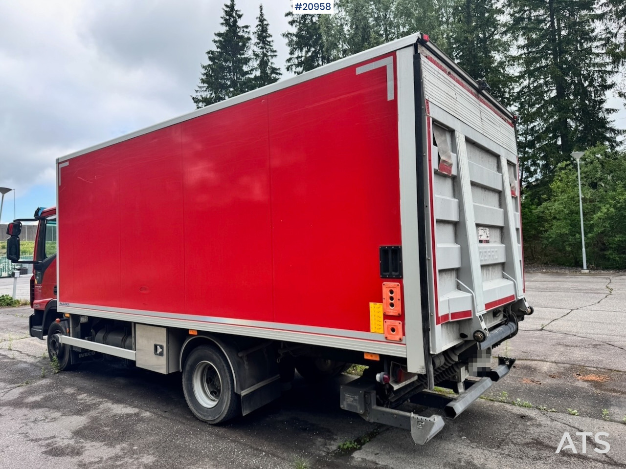 Iveco EuroCargo 120-210L - Camion fourgon: photos 4 Iveco EuroCargo 120-210L - Camion fourgon: photos 4