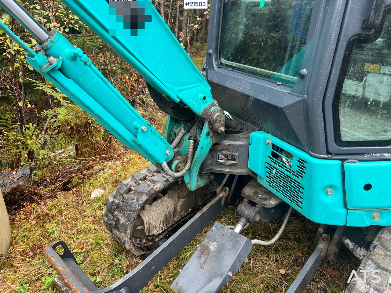 Kobelco Sk25SR-6E Gravemaskin m/ pusseskuffe,graveskuffe og tilt - Mini pelle: photos 2 Kobelco Sk25SR-6E Gravemaskin m/ pusseskuffe,graveskuffe og tilt - Mini pelle: photos 2