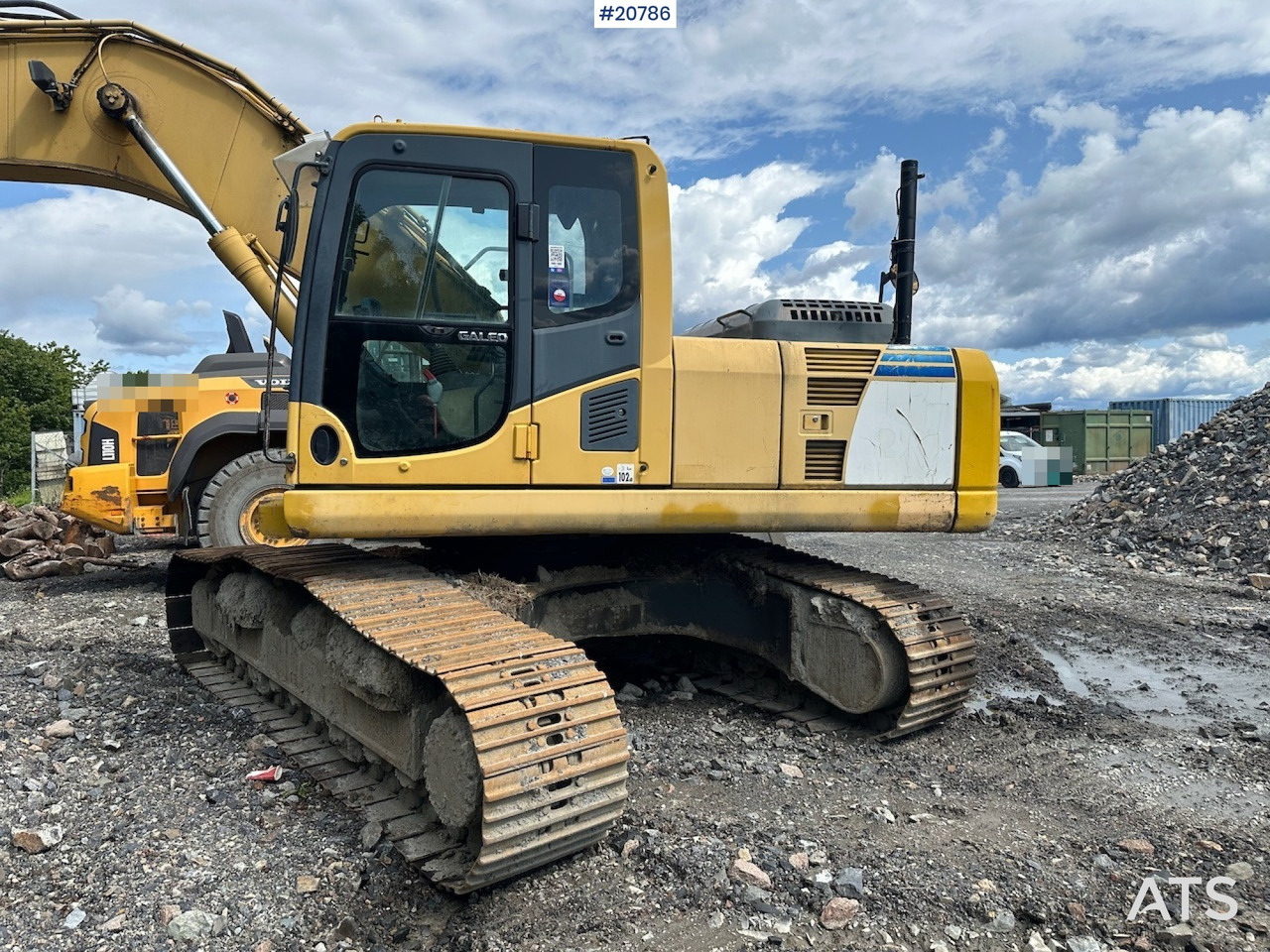 Komatsu PC210LC-8 - Pelle sur chenille: photos 5 Komatsu PC210LC-8 - Pelle sur chenille: photos 5