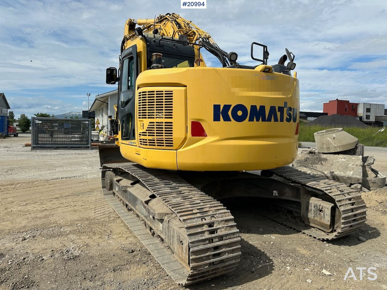 Komatsu PC228USLC-10 - Pelle sur chenille: photos 4 Komatsu PC228USLC-10 - Pelle sur chenille: photos 4