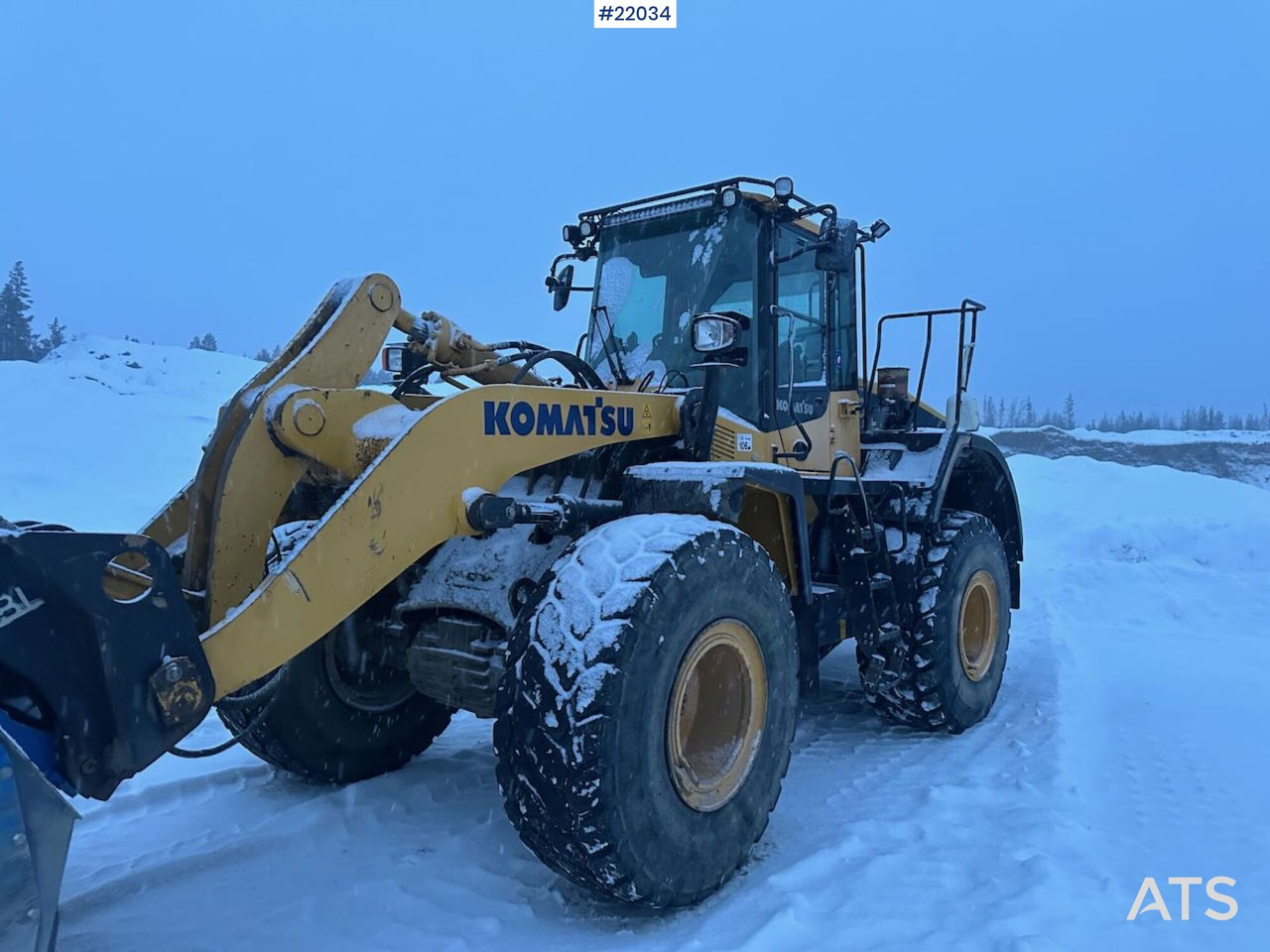 Chargeuse sur pneus Komatsu WA380-7 hjullaster m/ skuffe, vekt, sommer- og vinterdekk. SE VIDEO: photos 10