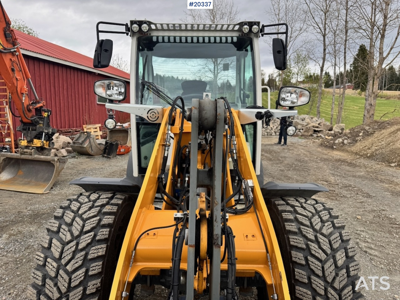 Chargeuse sur pneus Liebherr L506C: photos 17 Chargeuse sur pneus Liebherr L506C: photos 17