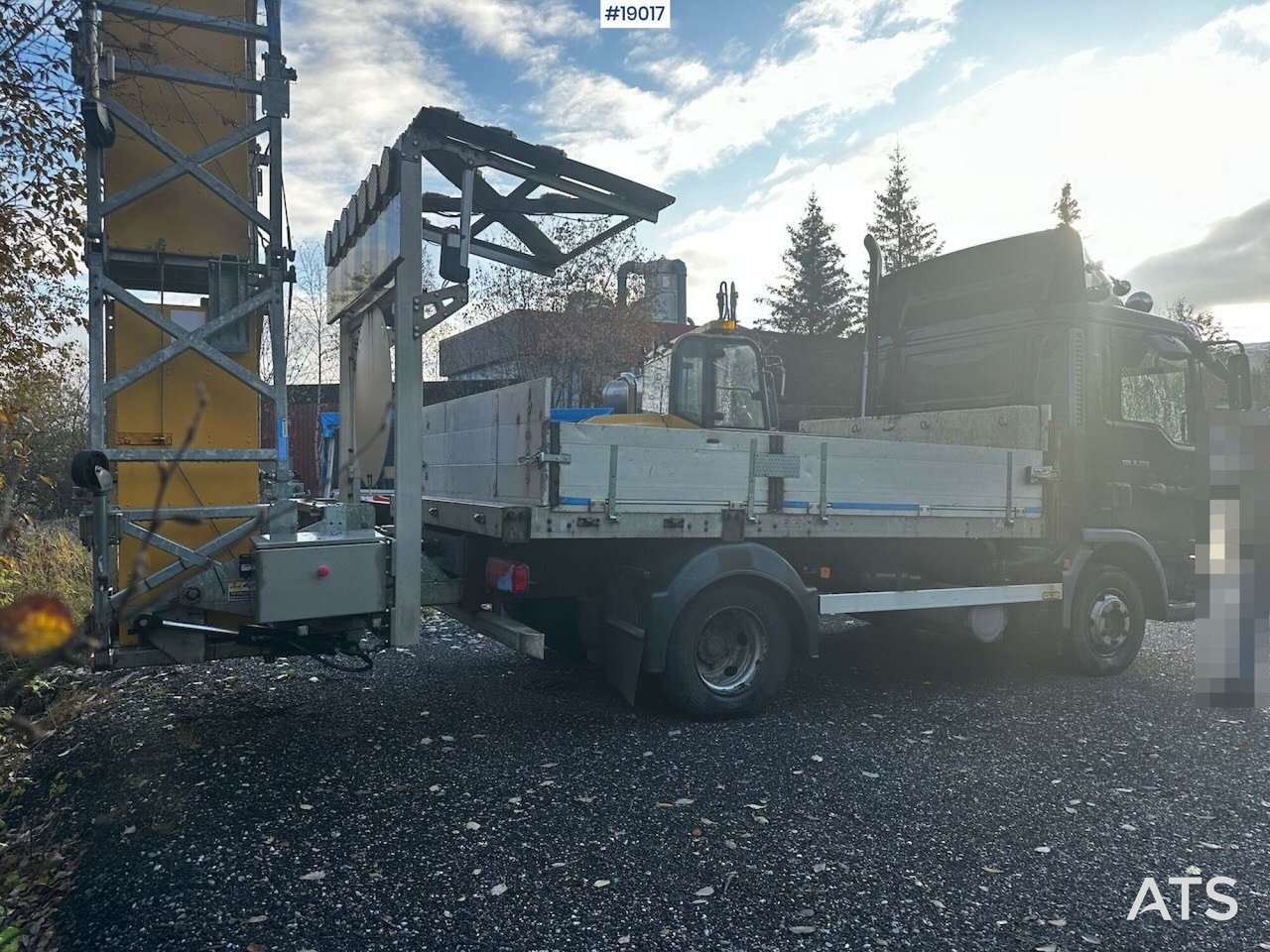 MAN TGL 8.220 - Camion plateau: photos 3 MAN TGL 8.220 - Camion plateau: photos 3