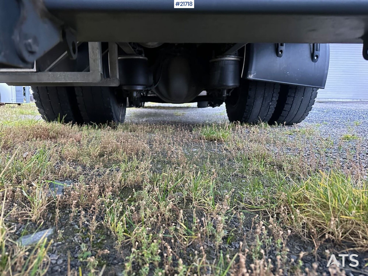 Crédit-bail Mercedes Actros 1835 skapbil m/ Full sideåpning, aggregat, lift og 2 sett dekk Mercedes Actros 1835 skapbil m/ Full sideåpning, aggregat, lift og 2 sett dekk: photos 49 Crédit-bail Mercedes Actros 1835 skapbil m/ Full sideåpning, aggregat, lift og 2 sett dekk Mercedes Actros 1835 skapbil m/ Full sideåpning, aggregat, lift og 2 sett dekk: photos 49