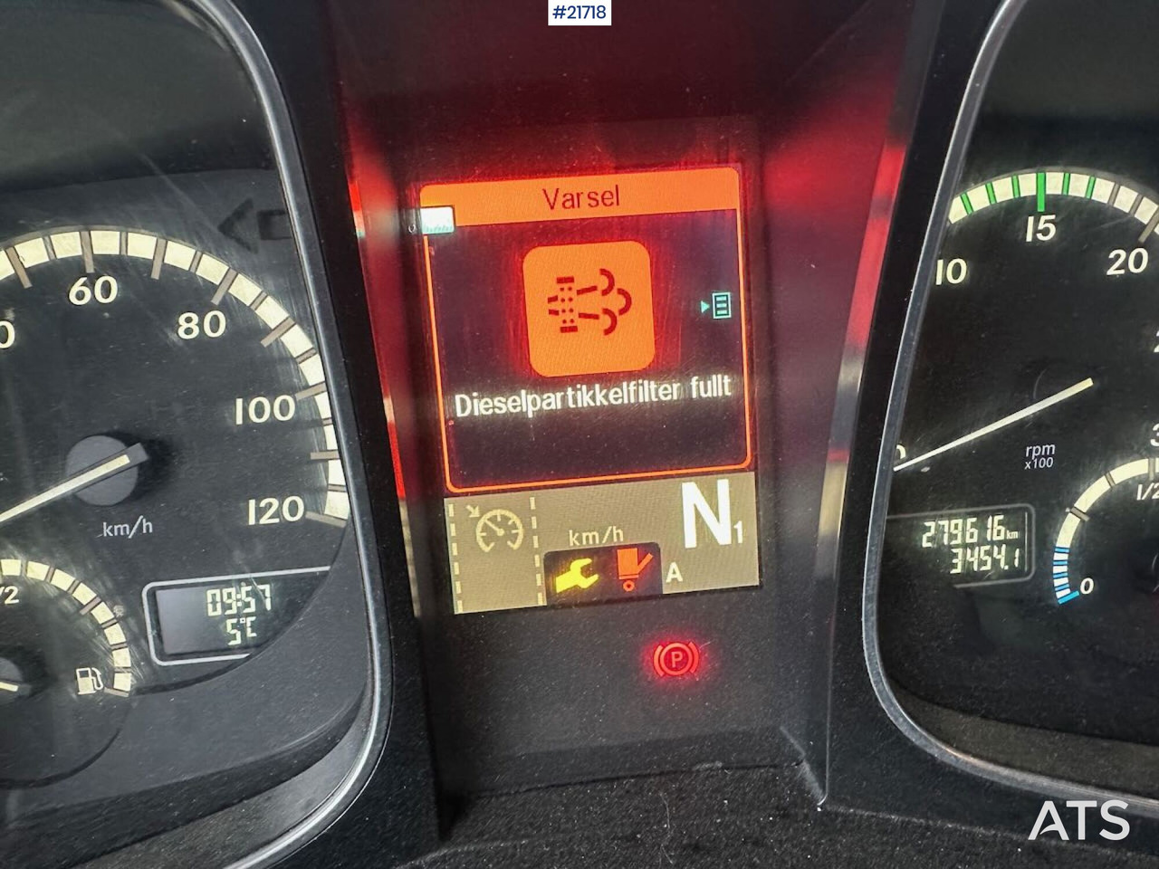 Crédit-bail Mercedes Actros 1835 skapbil m/ Full sideåpning, aggregat, lift og 2 sett dekk Mercedes Actros 1835 skapbil m/ Full sideåpning, aggregat, lift og 2 sett dekk: photos 25 Crédit-bail Mercedes Actros 1835 skapbil m/ Full sideåpning, aggregat, lift og 2 sett dekk Mercedes Actros 1835 skapbil m/ Full sideåpning, aggregat, lift og 2 sett dekk: photos 25