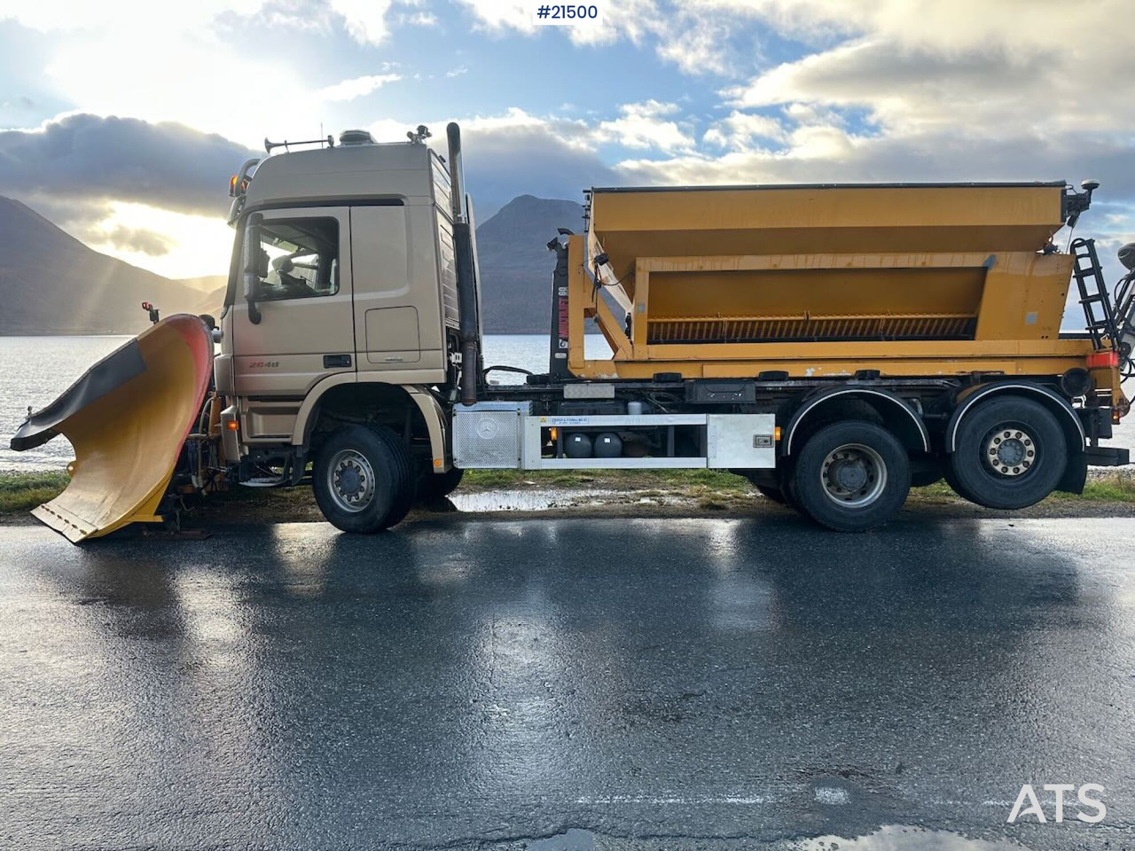 Mercedes Actros 2848 4x4+2 brøyterigget krokbil - Camion ampliroll: photos 2 Mercedes Actros 2848 4x4+2 brøyterigget krokbil - Camion ampliroll: photos 2