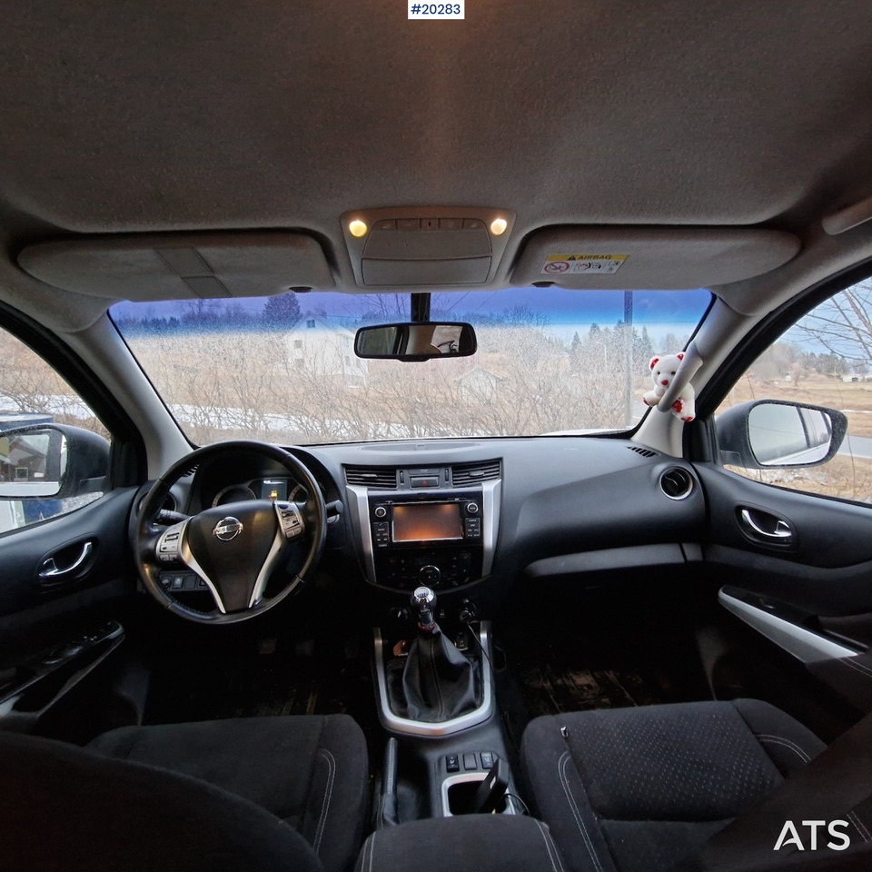 Pick-up Nissan navara: photos 7