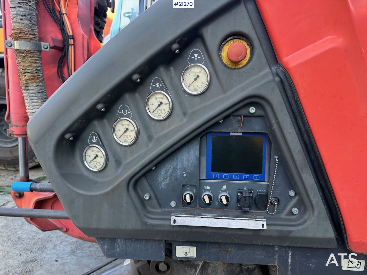 Foreuse Sandvik DC400RI: photos 11