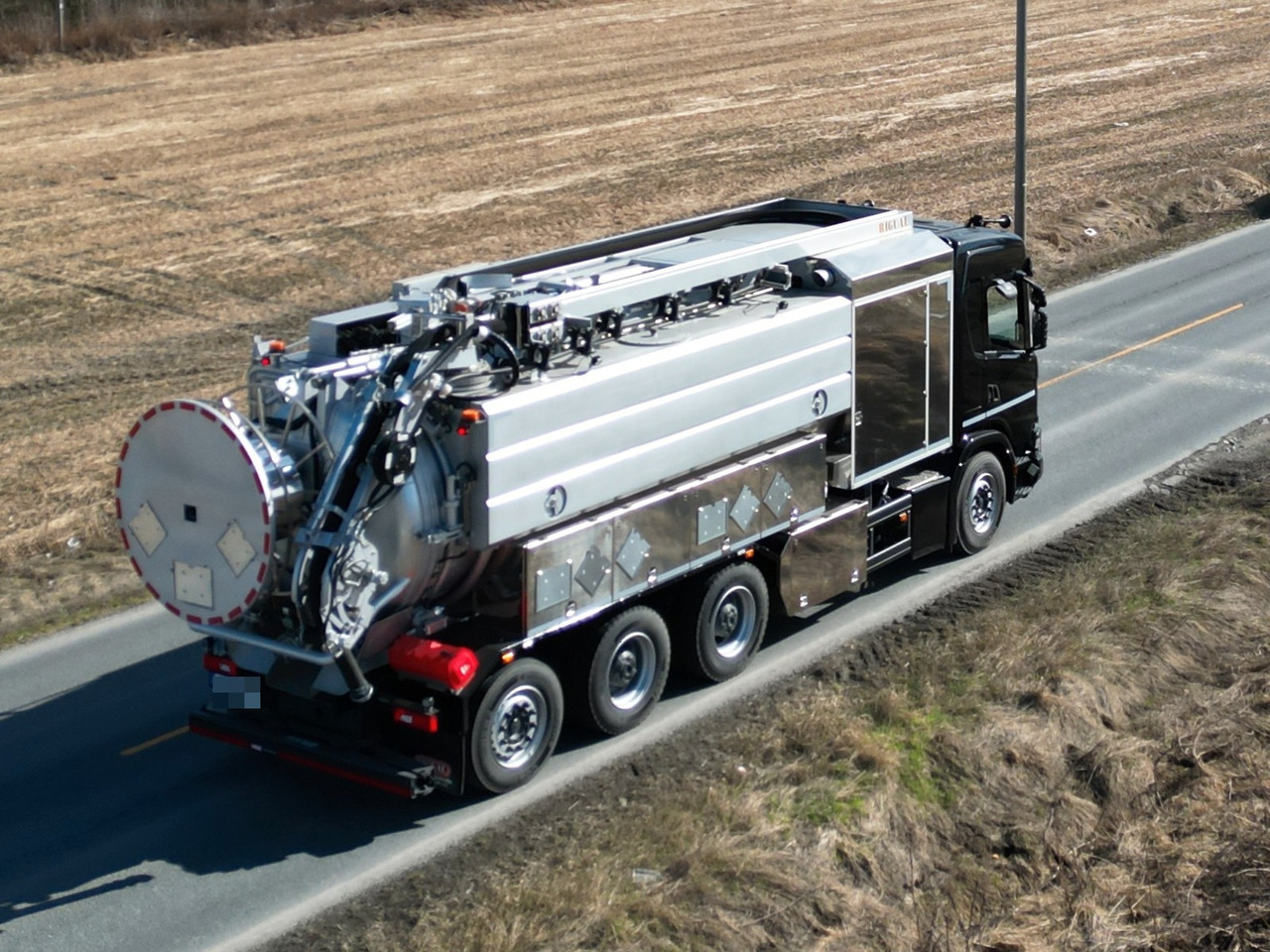 Scania G500 8x4 ADR Suge-Spylebil - Camion hydrocureur: photos 2 Scania G500 8x4 ADR Suge-Spylebil - Camion hydrocureur: photos 2