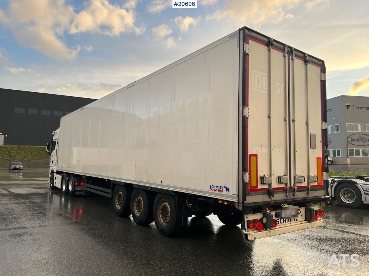 Schmitz thermotralle m/ Ny FRC godkjenning til 6/2028 , bommer, 2 temp soner & ny service - Semi-remorque frigorifique: photos 1 Schmitz thermotralle m/ Ny FRC godkjenning til 6/2028 , bommer, 2 temp soner & ny service - Semi-remorque frigorifique: photos 1