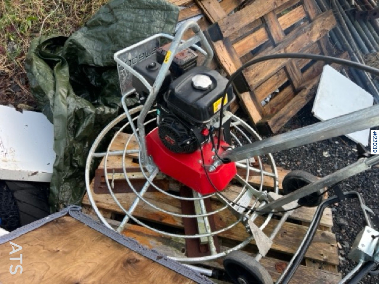 Truelle mécanique Swepac TR 950R: photos 7 Truelle mécanique Swepac TR 950R: photos 7