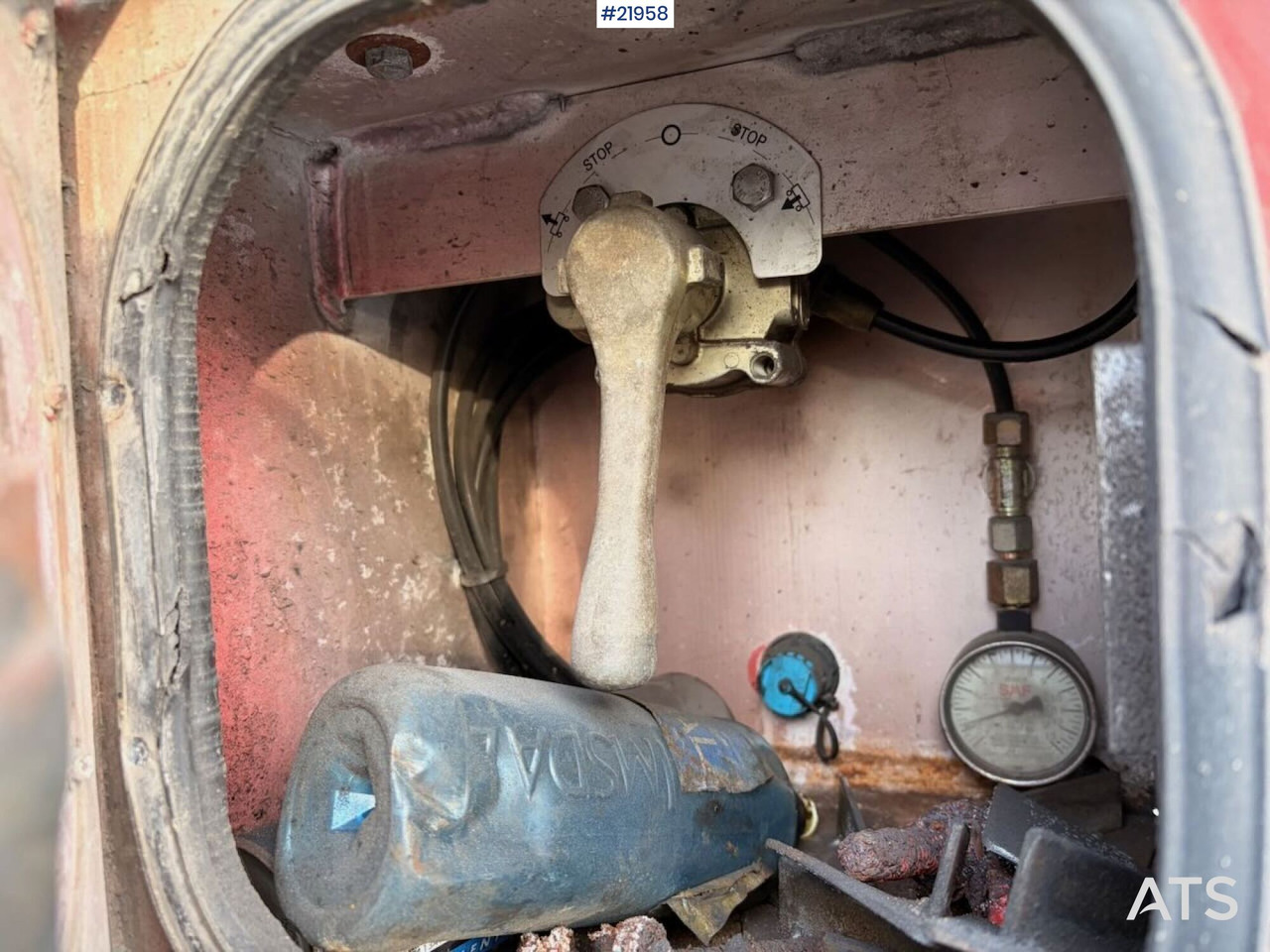 Semi-remorque plateau Tyllis L3 3-akslet Rettsemi m/ lemmer. Rep objekt: photos 8 Semi-remorque plateau Tyllis L3 3-akslet Rettsemi m/ lemmer. Rep objekt: photos 8