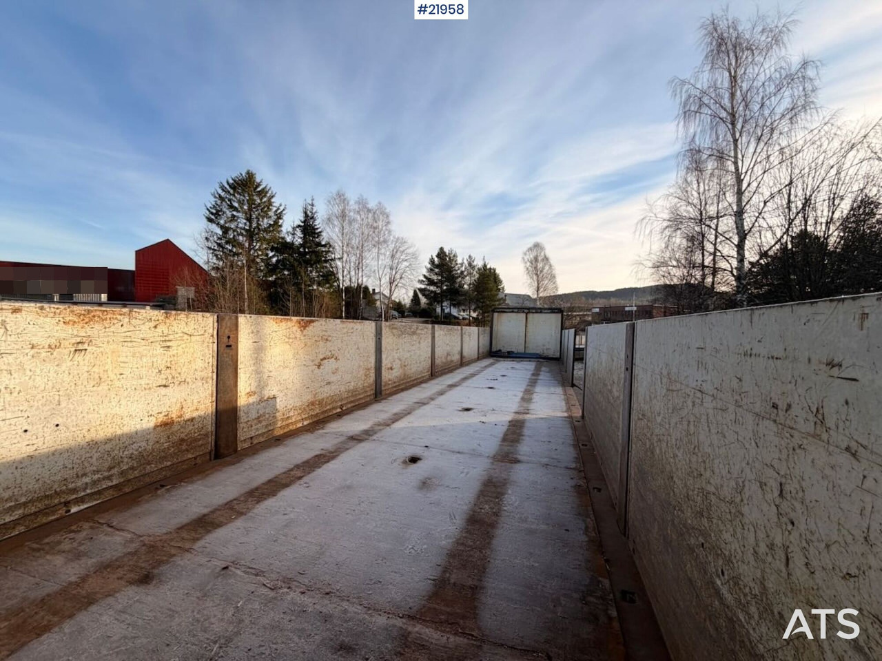 Semi-remorque plateau Tyllis L3 3-akslet Rettsemi m/ lemmer. Rep objekt: photos 47 Semi-remorque plateau Tyllis L3 3-akslet Rettsemi m/ lemmer. Rep objekt: photos 47