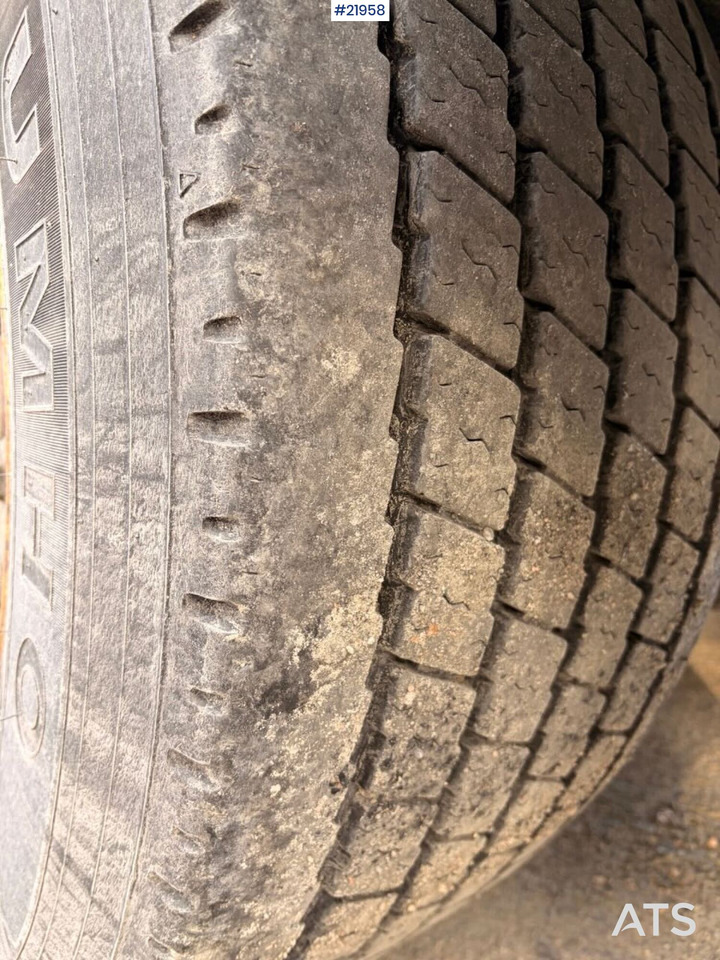 Semi-remorque plateau Tyllis L3 3-akslet Rettsemi m/ lemmer. Rep objekt: photos 11 Semi-remorque plateau Tyllis L3 3-akslet Rettsemi m/ lemmer. Rep objekt: photos 11