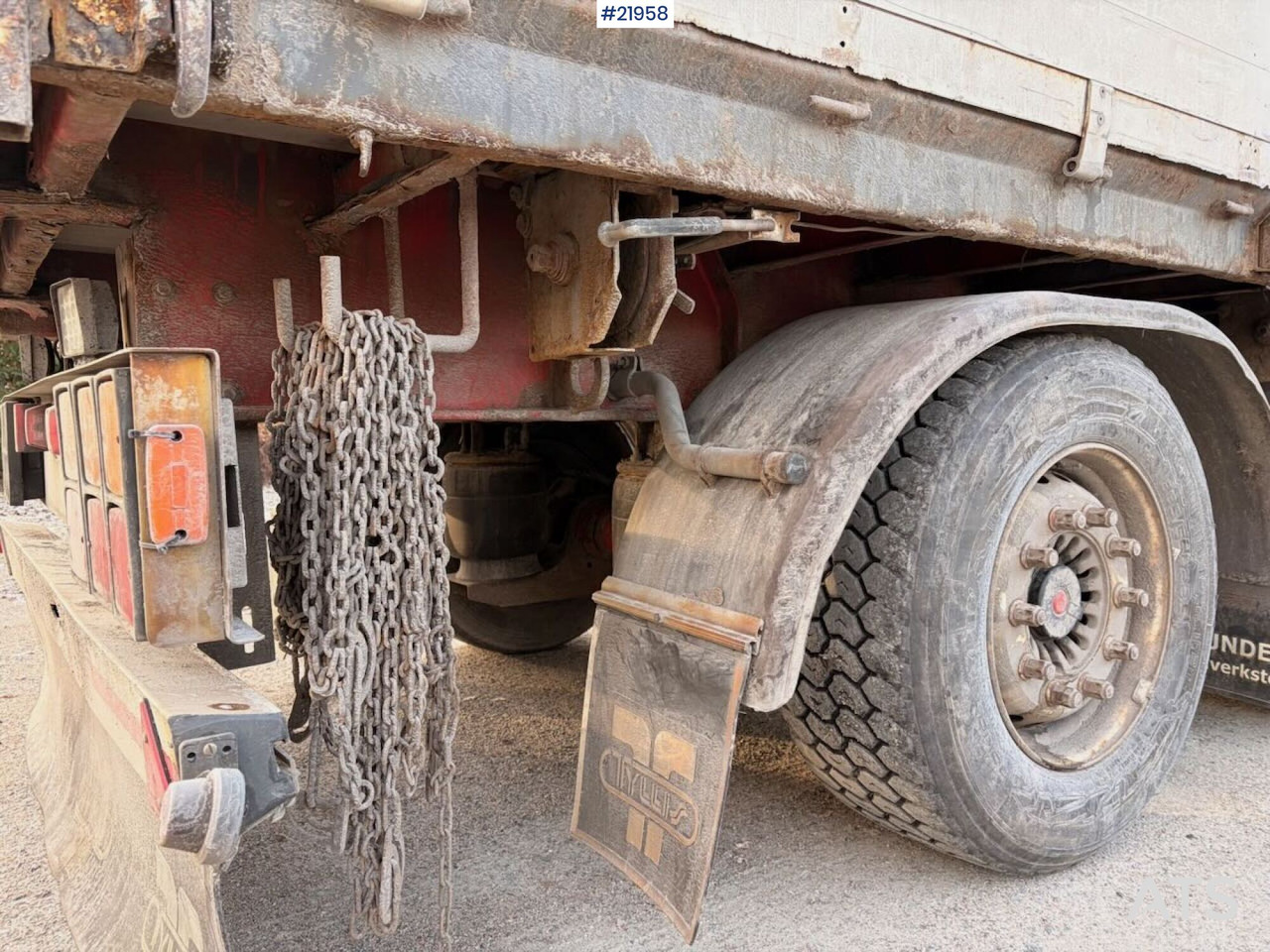 Semi-remorque plateau Tyllis L3 3-akslet Rettsemi m/ lemmer. Rep objekt: photos 26 Semi-remorque plateau Tyllis L3 3-akslet Rettsemi m/ lemmer. Rep objekt: photos 26