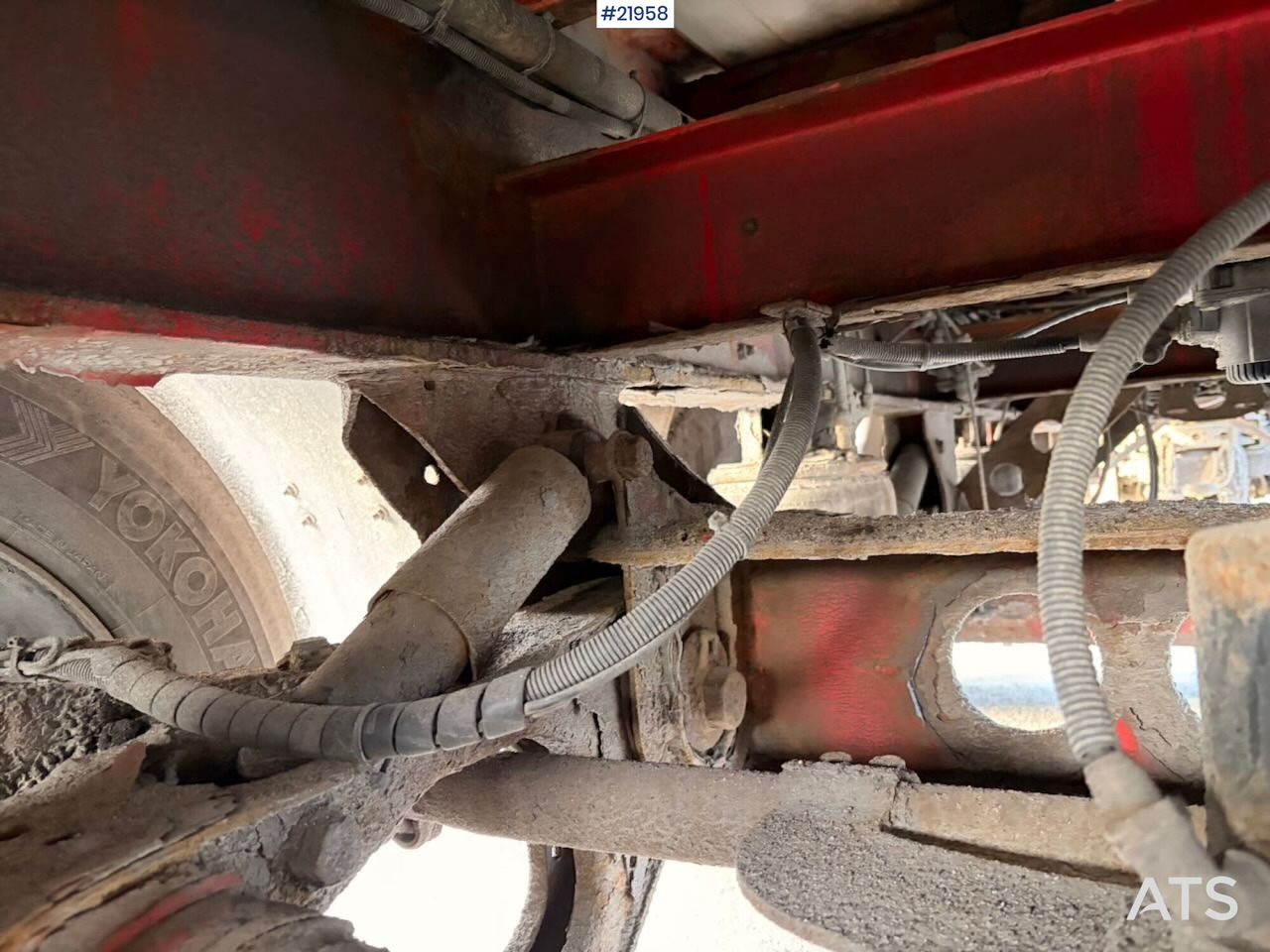 Semi-remorque plateau Tyllis L3 3-akslet Rettsemi m/ lemmer. Rep objekt: photos 35 Semi-remorque plateau Tyllis L3 3-akslet Rettsemi m/ lemmer. Rep objekt: photos 35