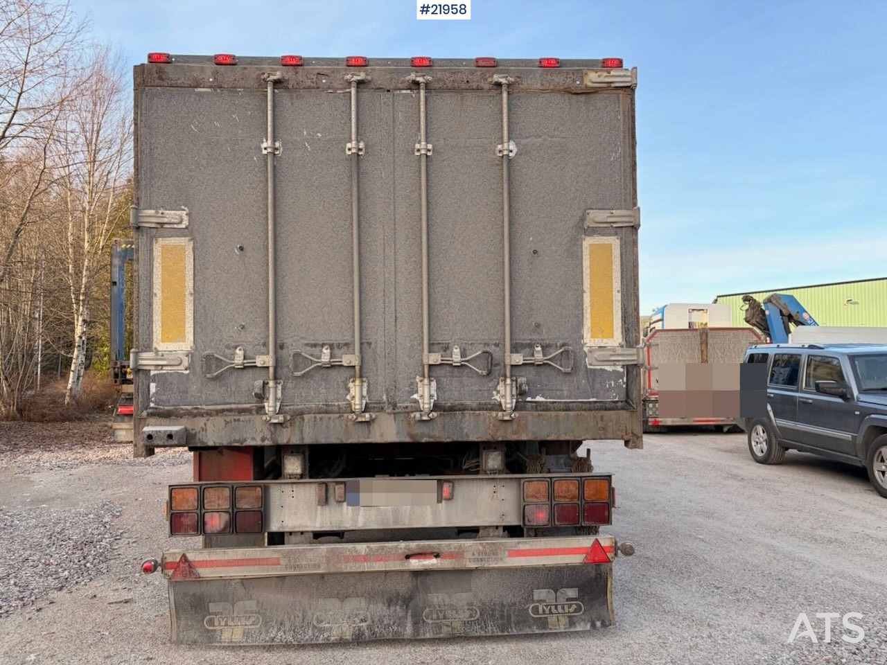 Semi-remorque plateau Tyllis L3 3-akslet Rettsemi m/ lemmer. Rep objekt: photos 27 Semi-remorque plateau Tyllis L3 3-akslet Rettsemi m/ lemmer. Rep objekt: photos 27