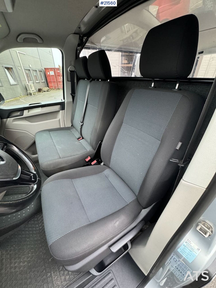 Fourgon utilitaire Volkswagen TRANSPORTER: photos 28