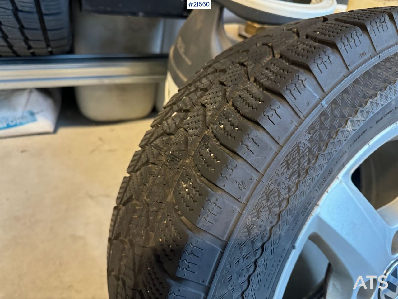 Fourgon utilitaire Volkswagen TRANSPORTER: photos 32