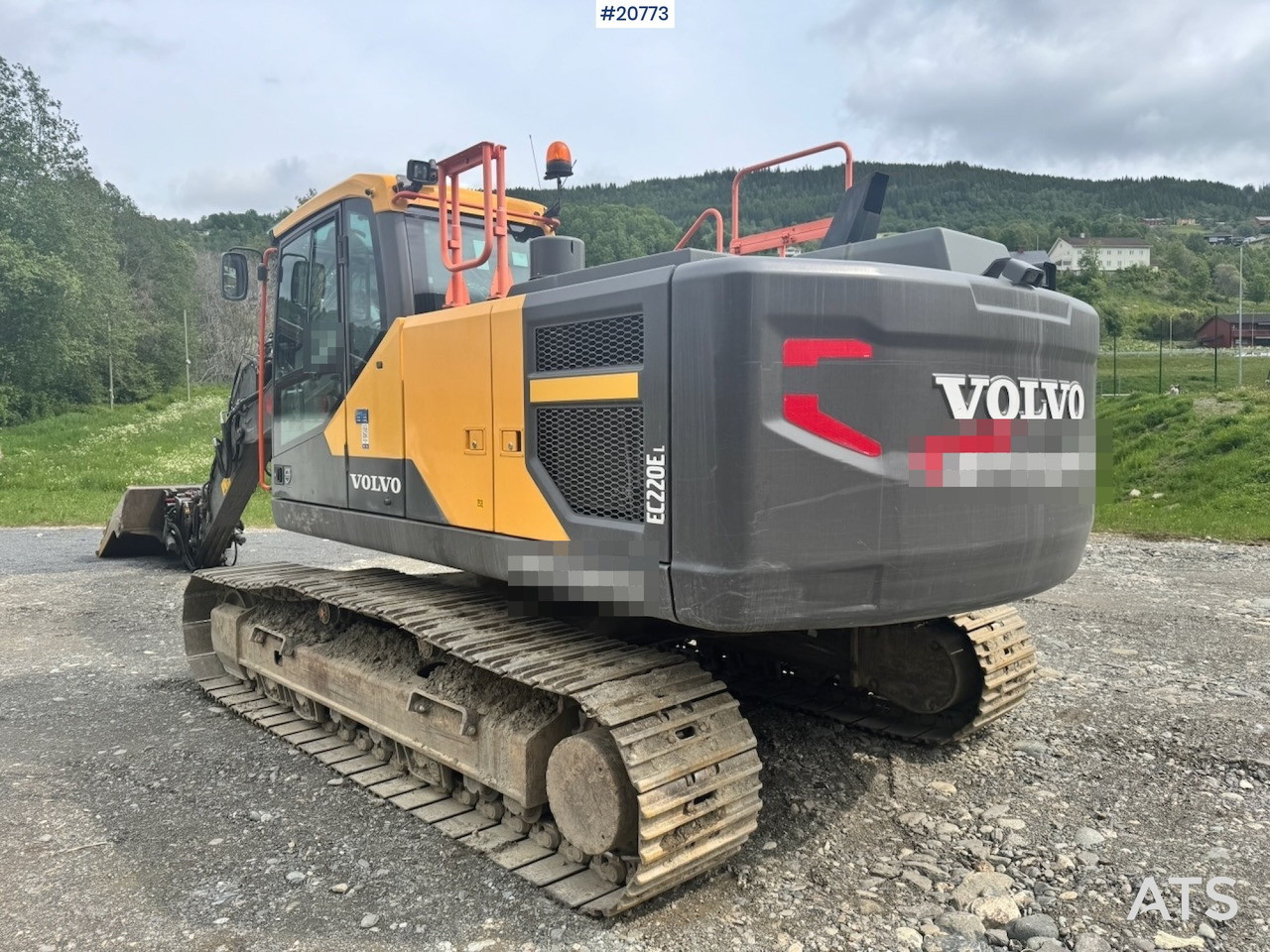 Volvo EC220EL - Pelle sur chenille: photos 4 Volvo EC220EL - Pelle sur chenille: photos 4