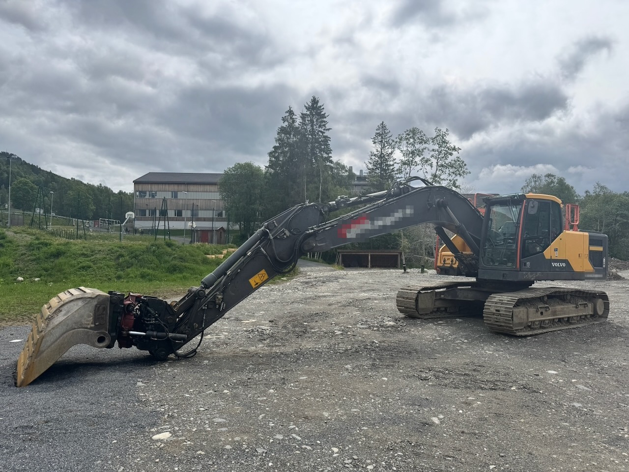 Volvo EC220EL - Pelle sur chenille: photos 2 Volvo EC220EL - Pelle sur chenille: photos 2
