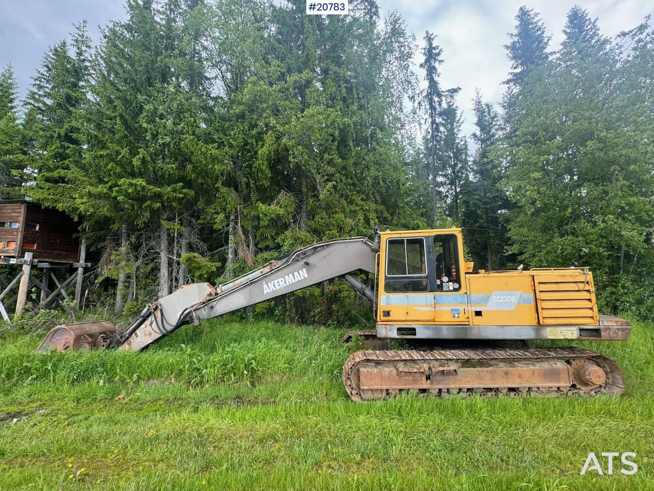 Volvo EC230B - Pelle sur chenille: photos 1 Volvo EC230B - Pelle sur chenille: photos 1