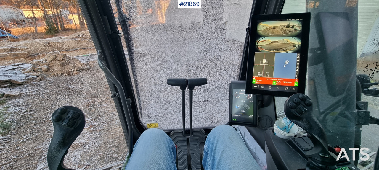 Pelle Volvo EC300el gravemaskin m/ Tannskuffe, Pusseskuffe, Rototilt og Gps: photos 32