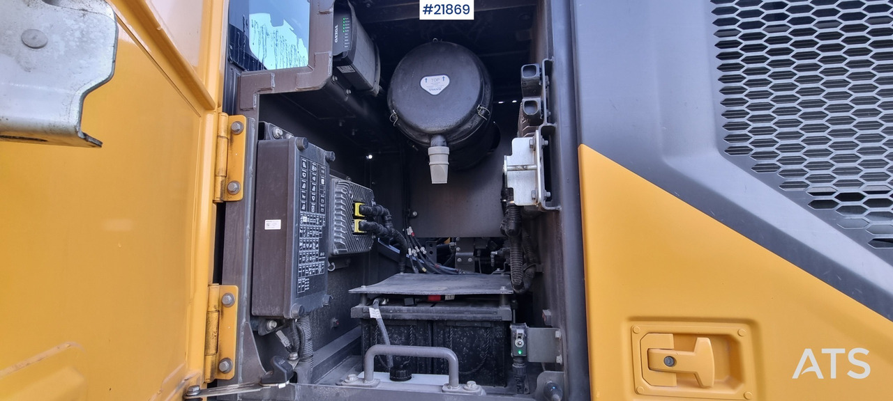 Pelle Volvo EC300el gravemaskin m/ Tannskuffe, Pusseskuffe, Rototilt og Gps: photos 43